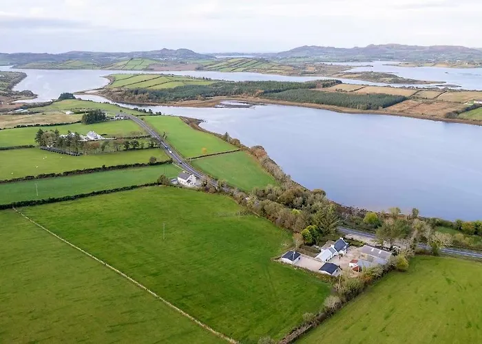 Luxury Log With Private Hot Tub & Sea Views Letterkenny